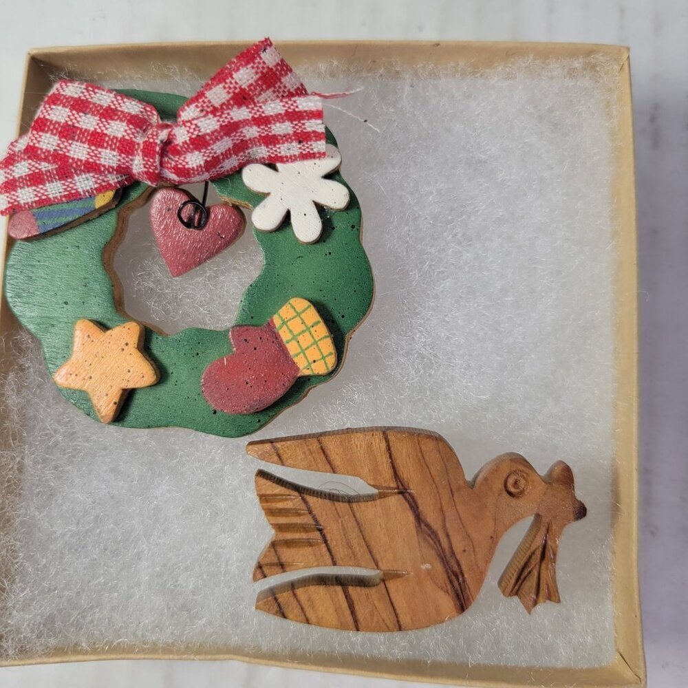 Handcrafted Christmas Holiday Wooden Holiday Wreath & Dove Pins Brooches